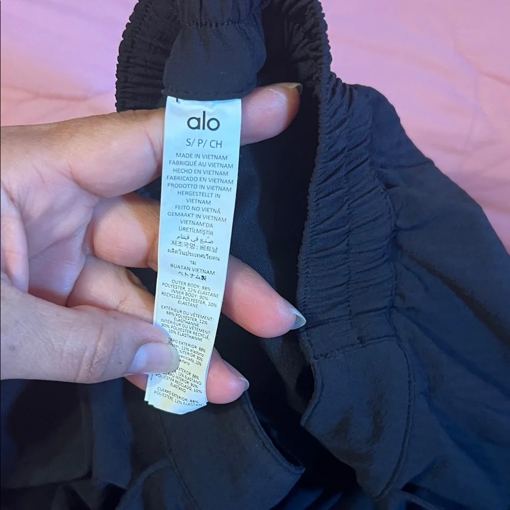 ALO Yoga Black Circle Skater Skirt